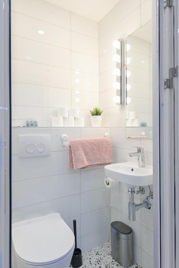 Ferienwohnung Cosy And Stylish Studio Next To Sofia'S Central Market Hall Exterior foto