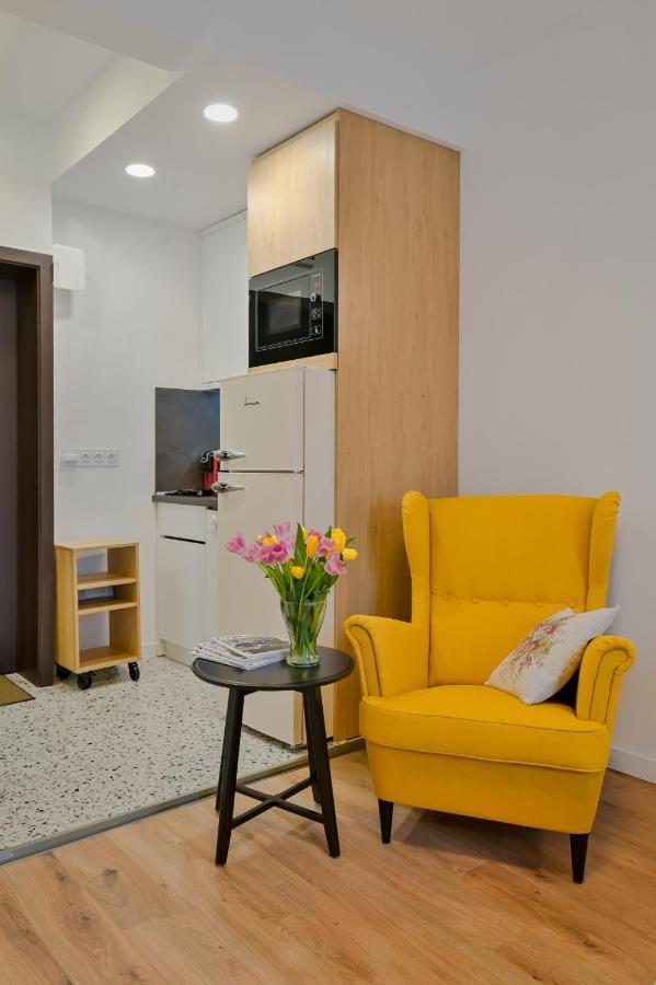 Ferienwohnung Cosy And Stylish Studio Next To Sofia'S Central Market Hall Exterior foto